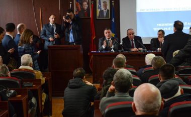 Lekaj kërkon kontributin e qytetarëve të Pejës dhe Istogut për autostradën e Dukagjinit