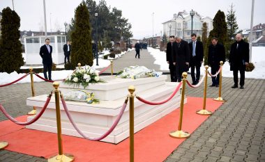 Thaçi: Presidenti Rugova ishte njeri i dialogut dhe angazhimeve unifikuese