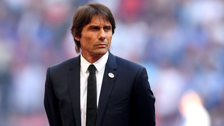 Conte preferon dy klube tjera para Real Madridit