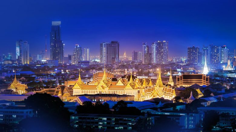Bangkoku, qyteti i një mijë ngjyrave dhe tempujve plot shenjtëri në Tajlandë