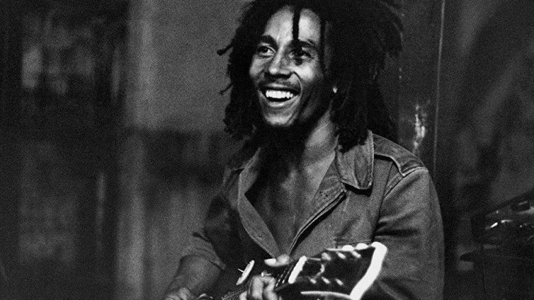 10 thënie nga mendja brilante e Bob Marley-t që do t’jua përmirësojnë ditën