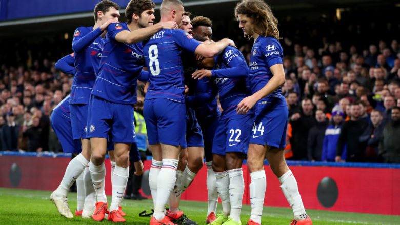 Chelsea mposht lehtësisht Sheffieldin, vazhdon tutje në FA Cup