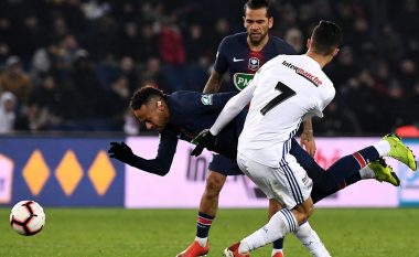 PSG fiton ngushtë me Strasbourgun, kalon në çerekfinale të Kupës së Francës