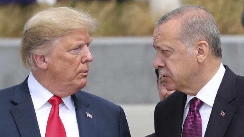 Erdogan dhe Trump diskutojnë për Sirinë