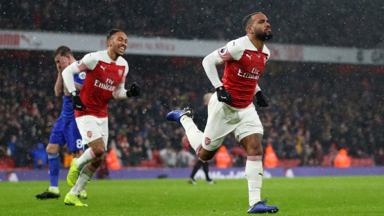 Notat e lojtarëve, Arsenal 2-1 Cardiff: Sulmi shkëlqen te topçinjtë