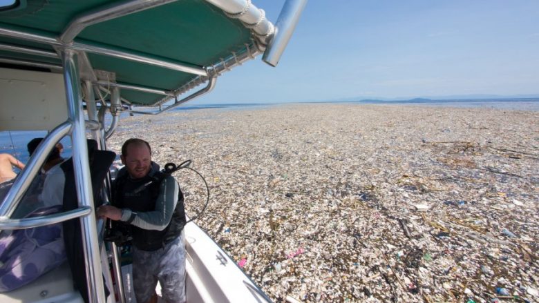 Masivi nga objektet plastike i zgjatur deri në tetë kilometra, rrezik për botën nënujore të Karaibeve (Foto)