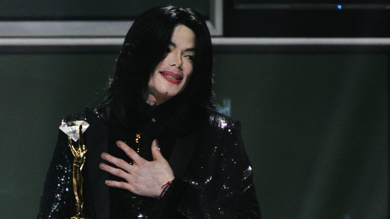 Vëllai i Jackson thotë se dokumentari për Michael është i bazuar në gënjeshtra