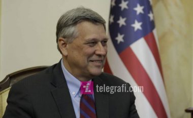 Ambasadori amerikan kërkon angazhim më të madh në luftën kundër korrupsionit