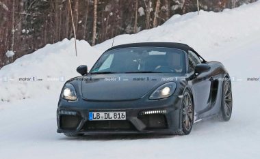 ​Spiunohet Porsche 718 Boxster Spyder gjatë testimit në borë (Foto)