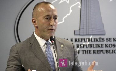 Haradinaj pranon letër nga Clinton e cila e falenderon për dërgimin pullës postare të punuar me imazhin e saj