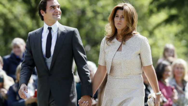 Federer flet rreth romancës së filluar para njëzet viteve me bashkëshorten e sotme, Mirkan