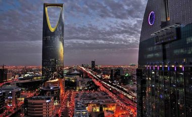 Arabia Saudite planifikon 427 miliardë dollarë investime deri në vitin 2030
