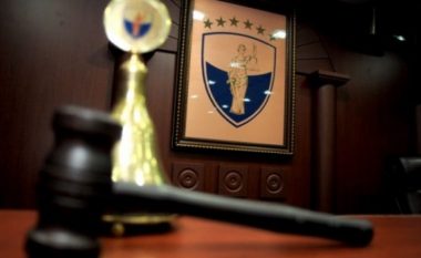 KGjK u jep urdhër gjykatave të ndalojnë hyrjen e avokatëve dhe palëve në objektin e gjykatës pa ftesa