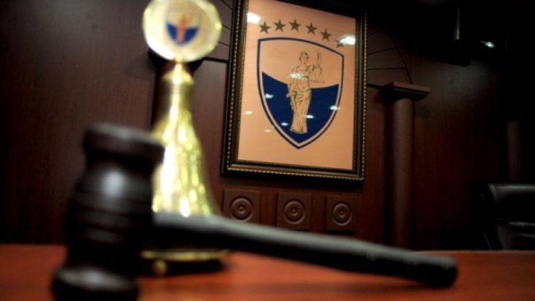 KGjK u jep urdhër gjykatave të ndalojnë hyrjen e avokatëve dhe palëve në objektin e gjykatës pa ftesa