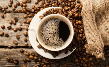 ‘Alarmohet’ bota, 60% e llojeve të kafesë drejt zhdukjes