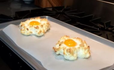 Kuzhinieri zbulon trukun e vet: Që tani vezët syze do t’i gatuani vetëm kështu