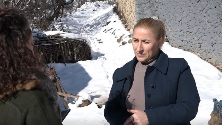 Dëshmitarja e masakrës së Reçakut, Drita Dugolli: Në Tribunalin e Hagës nuk na u lejua të tregojmë çfarë ndodhi në Reçak (Video)
