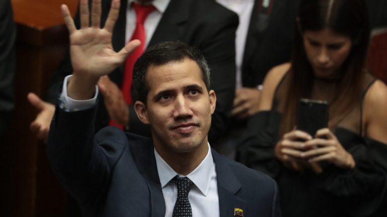 Kosova njeh zyrtarisht Juan Guaidó, si president të Venezuelës