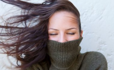 Këshilla për flokët tuaj gjatë sezonit dimëror