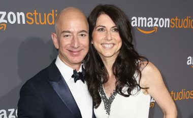 Jeff Bezos ka tradhtuar bashkëshorten me prezantuesen televizive, Lauren Sanchez