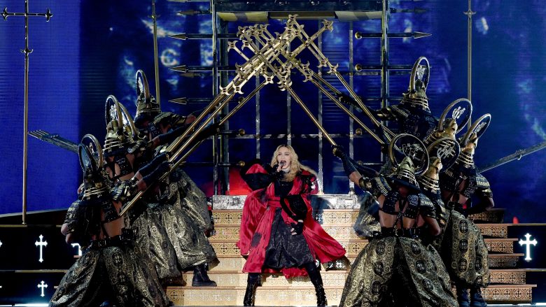 “Eurovisioni” në negociata me Madonnën për ta sjellë në Izrael për të kënduar në finale