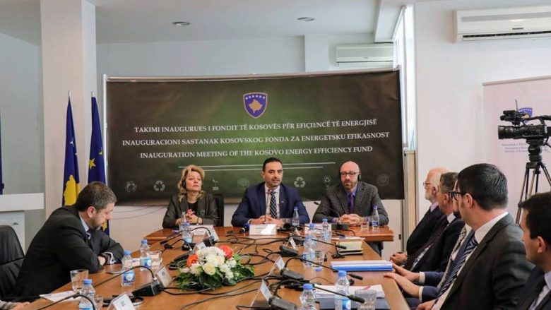 Mbahet takimi inaugurues i Fondit të Kosovës për Efiçiencë të Energjisë