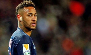 Neymar e ka thirrur pesë herë Barcelonën për t’u rikthyer