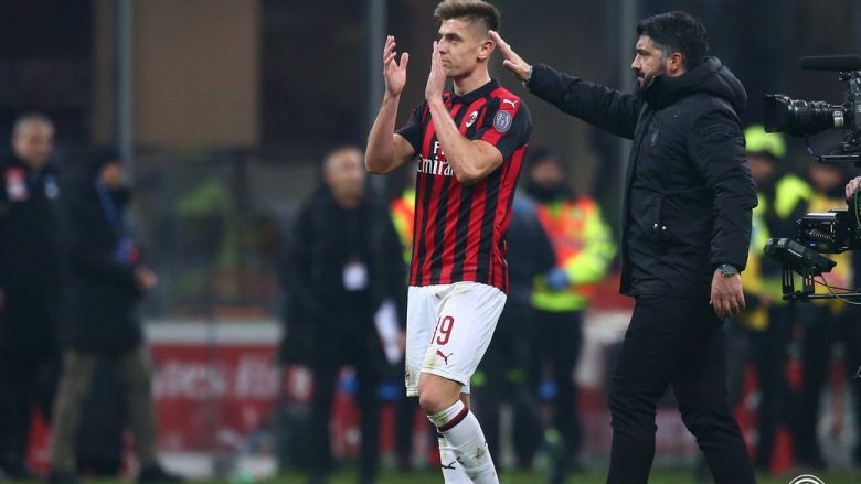 Gattuso: I kënaqur me barazimin ndaj Napolit, Piatek dhe Cutrone nuk do të luajnë së bashku