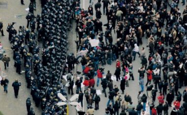 Opozita organizon protestë në Tiranë, mbi një mijë policë në terren, rrugët që do të bllokohen