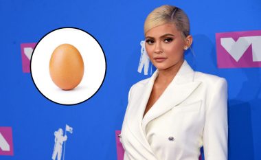 Vjen reagimi i parë i Kylie Jennerit pasi “veza e famshme” theu rekordin e saj në Instagram