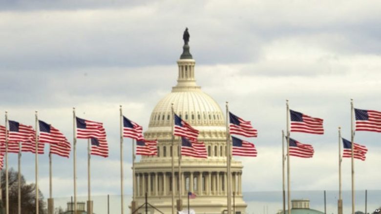 SHBA, mbyllja e pjesshme e qeverisë sjell konfrontime politike