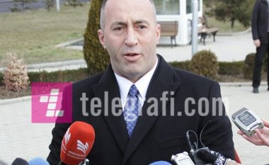 Haradinaj në Pejë pyetet edhe për presionin e Amerikës për taksën ndaj produkteve serbe