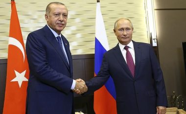 Gjatë këtij muaji takohen Putin dhe Erdogan, temë kryesore vendimi i SHBA-së