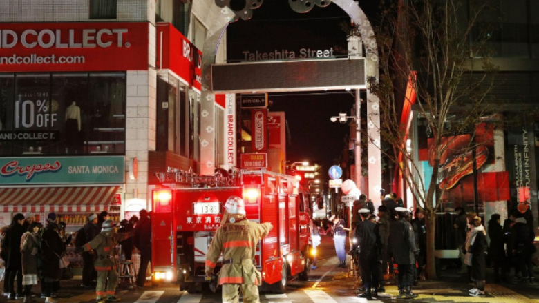 Furgoni hyn mes turmës në Tokio, 9 të plagosur