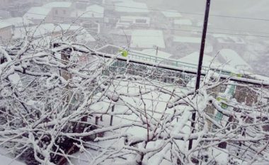 Jugu i Shqipërisë mbulohet nga bora