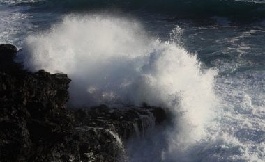 Ngrohja e oqeaneve po i bën valët më të fuqishme