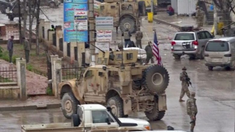 16 të vdekur nga sulmi i ISIS-it, jetën kanë humbur edhe ushtarë amerikanë