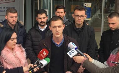 Studentët akuzojnë ministrin Bytyqi për punësime partiake