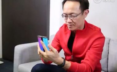Xiaomi shfaq prototipin e telefonit të palosshëm të tyre (VIDEO)