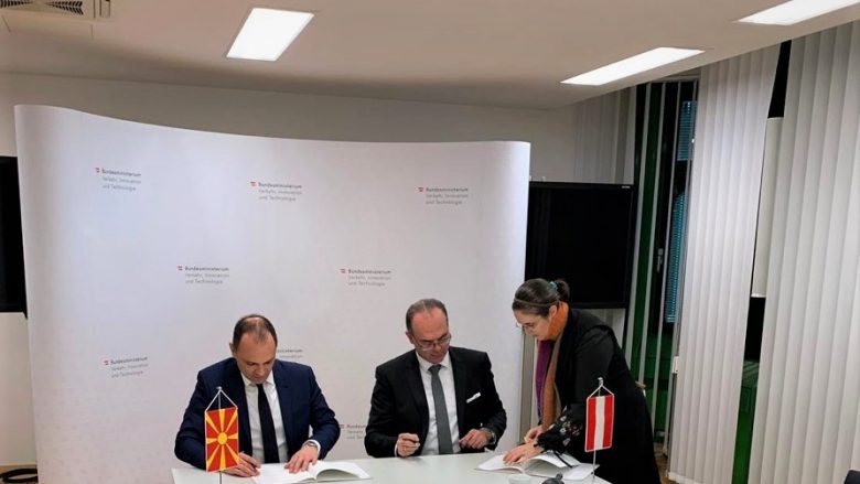 Ministria e Shëndetësisë së Maqedonisë në Vjenë nënshkruan memorandum bashkëpunimi për zbatimin e inovacioneve