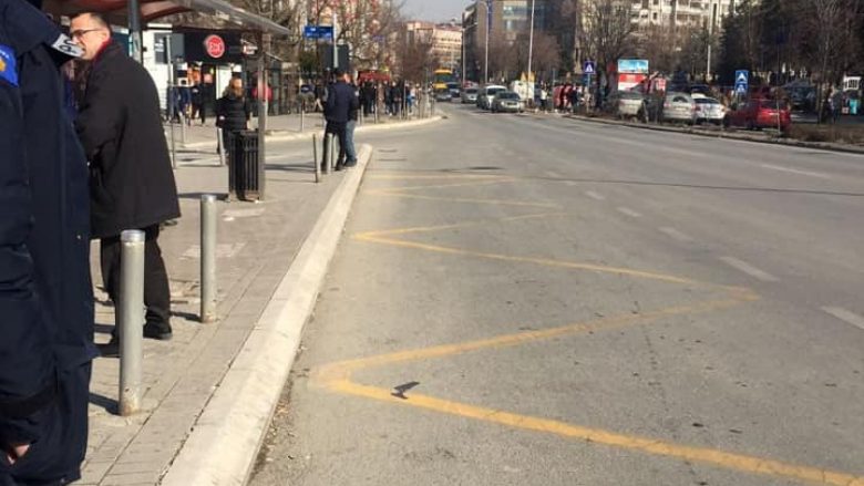 Inspeksioni bashkë me Policinë në Prishtinë në aksion intensiv për të ndalur taksitë ilegale