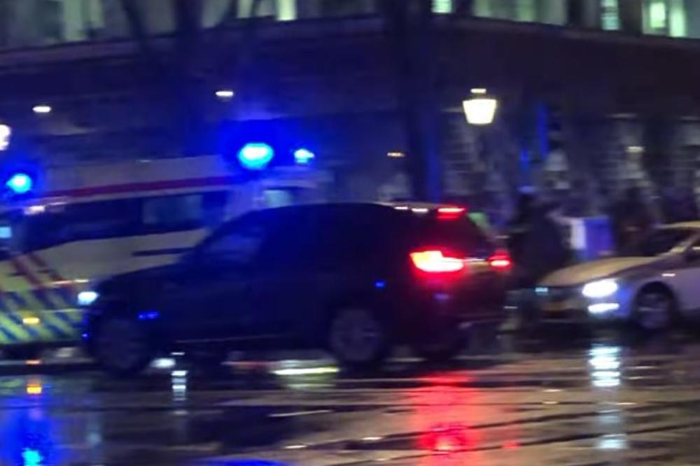 Ia drejtoi revolen policisë para bankës qendrore të Amsterdam, vritet sulmuesi pas aksionit policor (Video)