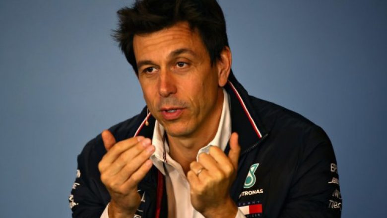 Presidenti i Mercedesit, Wolf: Pa një marrëveshje për Brexit, do të jetë makth për ekipet angleze në Formula 1