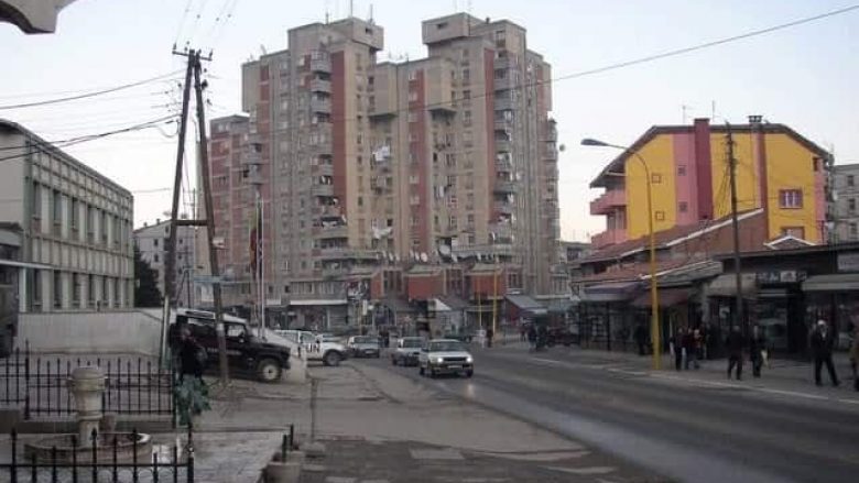 Një muaj paraburgim për serbin që dyshohet se kreu krime gjatë luftës në Pejë