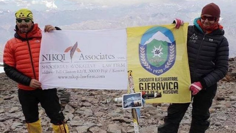 Alpinistët Arianit dhe Mrika Nikqi pushtuan majën më të lartë të Amerikës Jugore