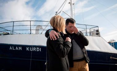 Anija e shpëtimit merr emrin e Alan Kurdit, vogëlushit sirian i cili vdiq në det (Foto/Video)