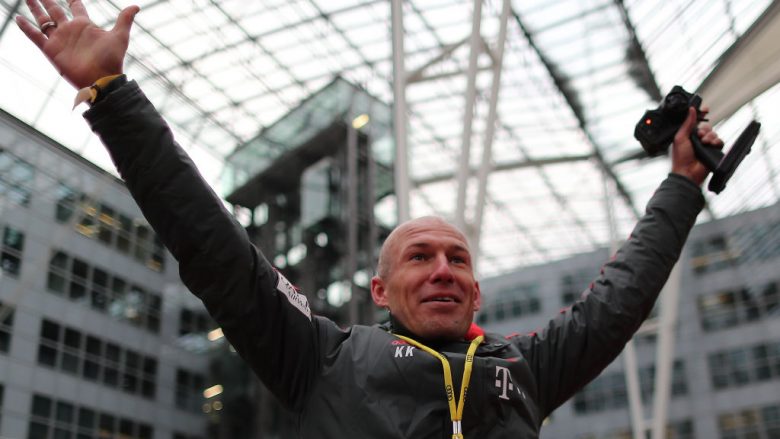 Robben: Kam bërë gjithçka për tu rikthyer nga dëmtimi, por ende nuk jam gati