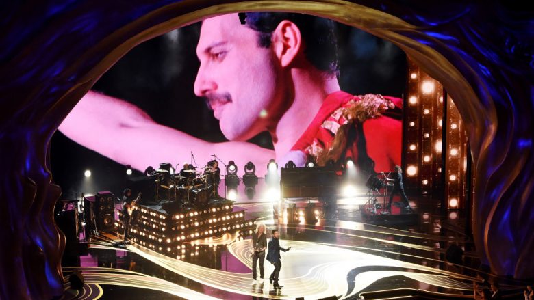 Filmi “Bohemian Rhapsody” do të censurohet në kinematë kineze