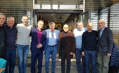 Robert Jarni dhe trajnerë kroatë ishin në Kosovë për një seminar