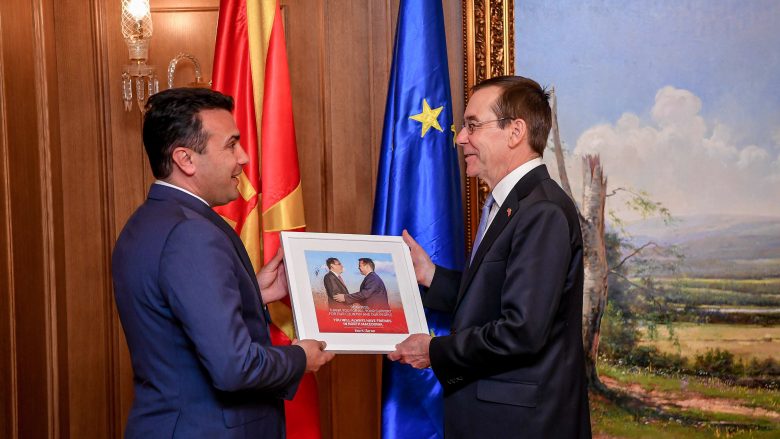 Zaev-Baily: Ndihma e SHBA-ve është e një rëndësie të veçantë për anëtarësimin e Maqedonisë në NATO